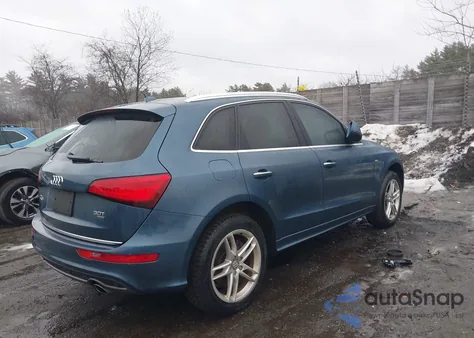2015 Audi Q5 3.0T Premium Plus z USA, uszkodzony, nr VIN WA1DGBFP7FA045916